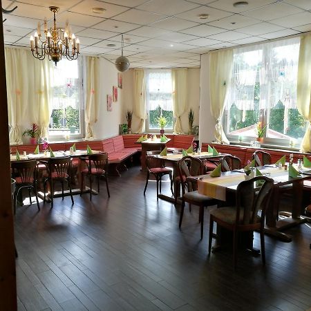 Hotel Restaurant Hohe Tanne Grossbreitenbach Eksteriør bilde