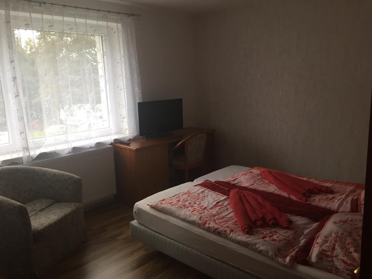 Hotel Restaurant Hohe Tanne Grossbreitenbach Eksteriør bilde